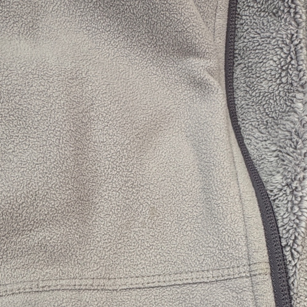 The North Face Light Gray Fleece Jacket - Picture 3 of 5